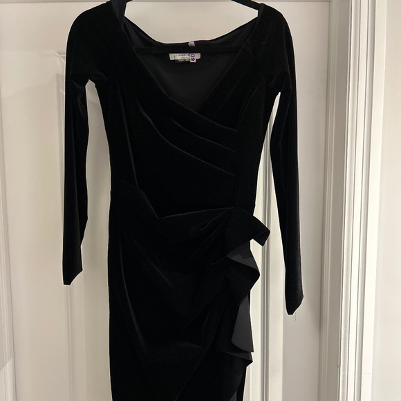 Chiara Boni V-Neck Midi Length Dress size 6 - Picture 1 of 3